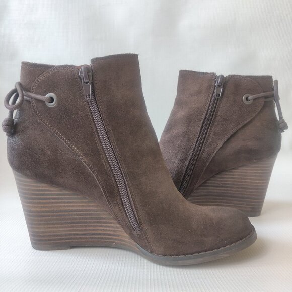 Lucky Brand Yamina Wedge Bootie in Java Brown Suede - Picture 6 of 10